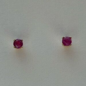 14k Gold Natural Ruby Stud Earrings Estate Vintage
